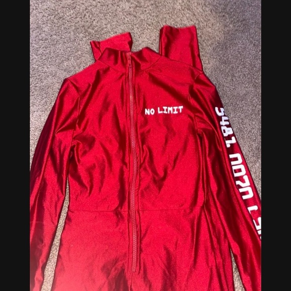 Jumpsuit - Picture 7 of 7